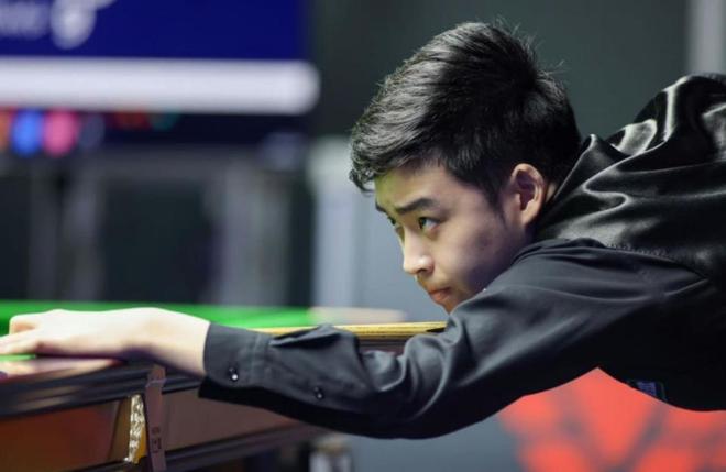 腰间的玉佩 腰间的玉佩